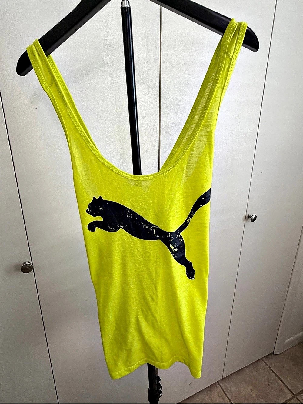 Puma Tank Top Green Like New